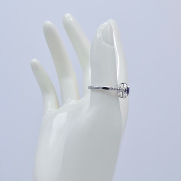 NWOT Fragrant Jewels Purple Round Cut Multi-Stone Halo Ring Size 8 US - Picture 4 of 5